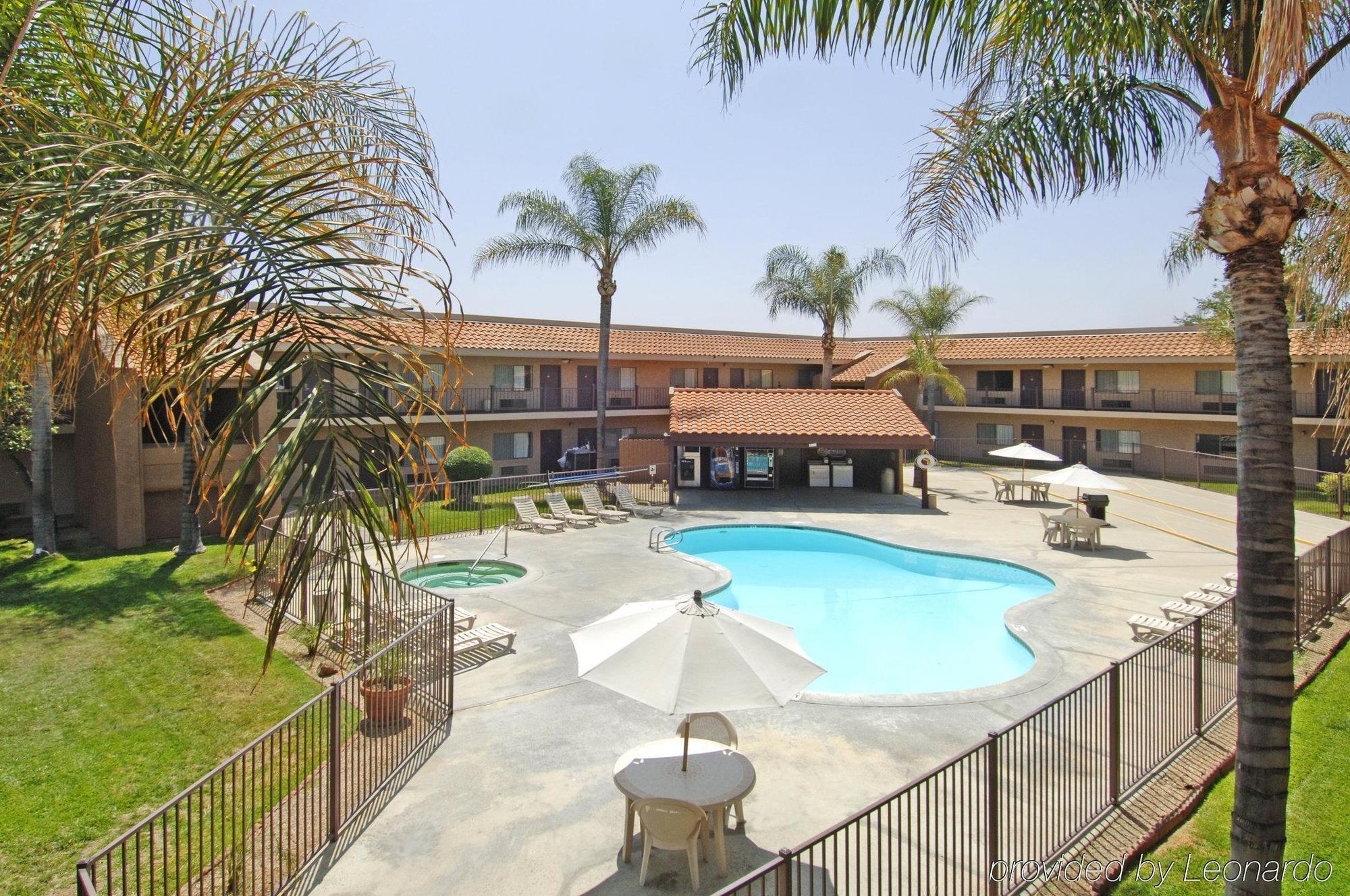 Travelodge By Wyndham Hemet Ca מראה חיצוני תמונה