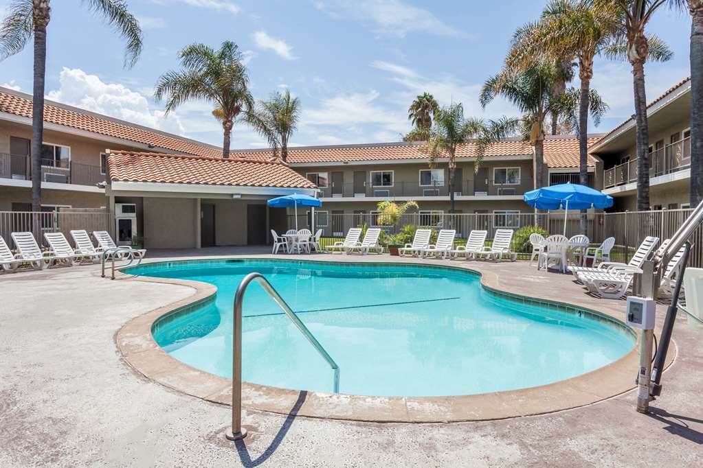 Travelodge By Wyndham Hemet Ca מתקנים תמונה